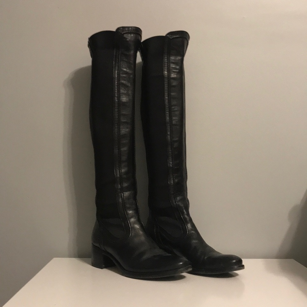 Vero Cuoio black over the knee boots